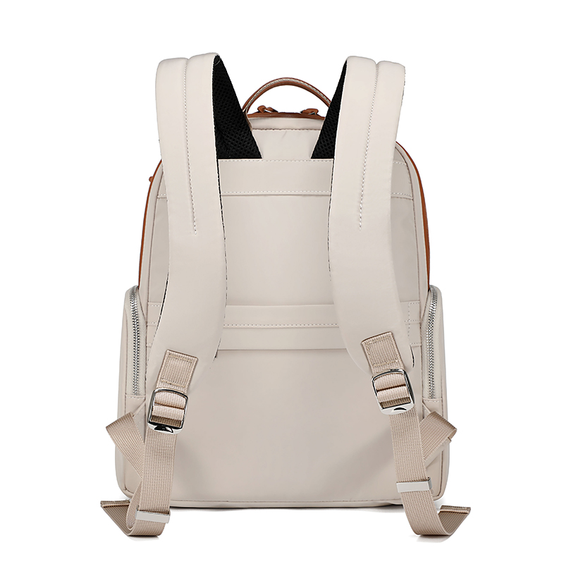 旅行双肩背包订制|广东背包生产厂家