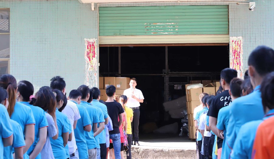 电脑包,礼品包,时尚包,双肩包,豪门国际科技箱包,定制生产厂家