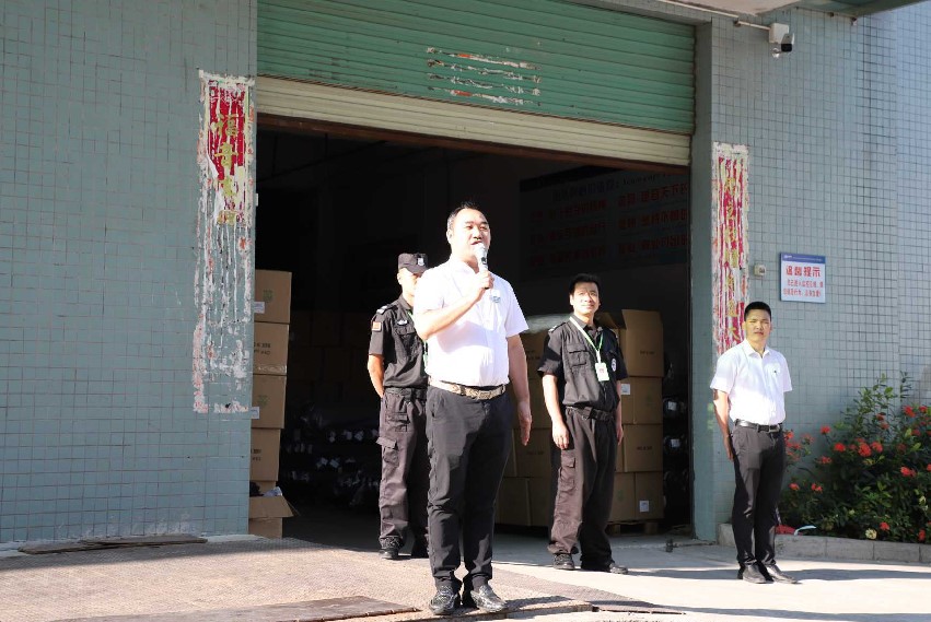 电脑包,礼品包,时尚包,双肩包,豪门国际科技箱包,定制生产厂家