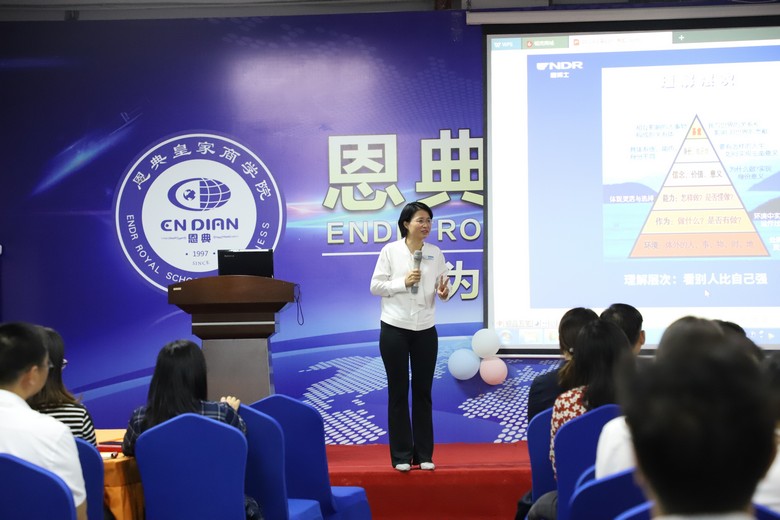 双肩包定做,双肩包定制厂家,双肩包定制,豪门国际科技,双肩包,双肩包厂家