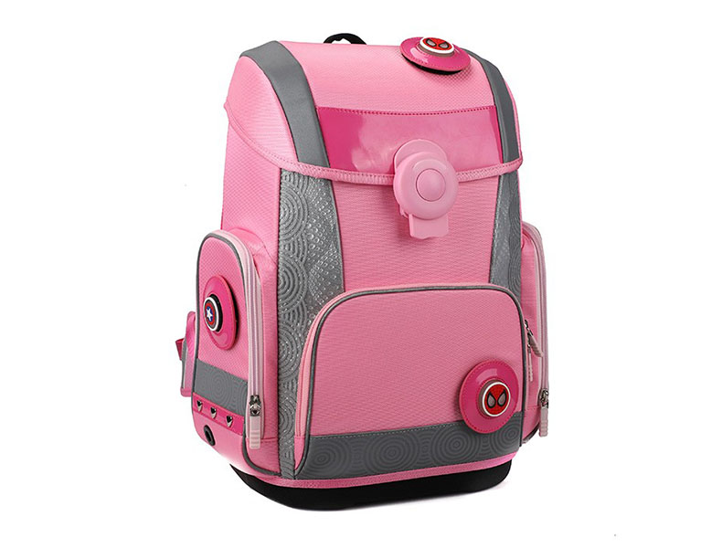 孩子健康问题频繁，妈妈们真的选对书包了吗？