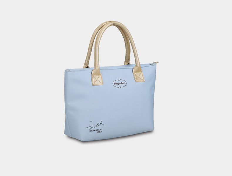 你知道什么样的包包不仅可以搭配正装而且还可以搭配休闲装吗？