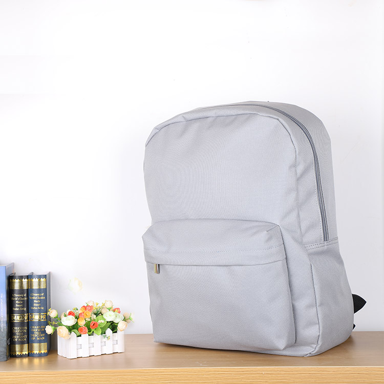 夏季，选择什么背包背部不再闷热