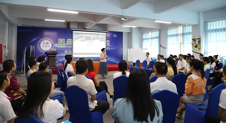 包生产厂家,书包工厂,书包厂家,书包订做,书书包定制