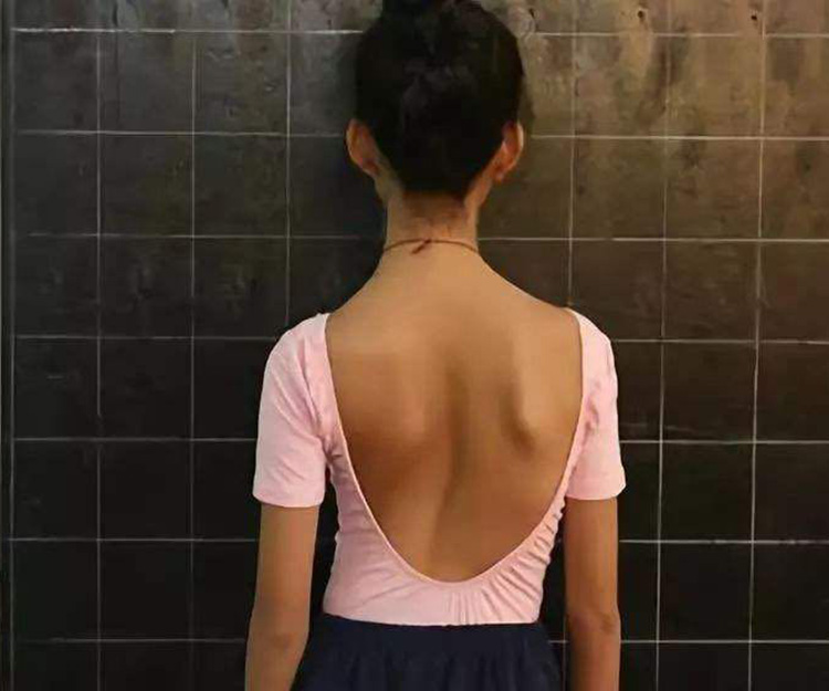 书包生产厂家,书包代加工,书包定制,书包工厂,护脊书包定制