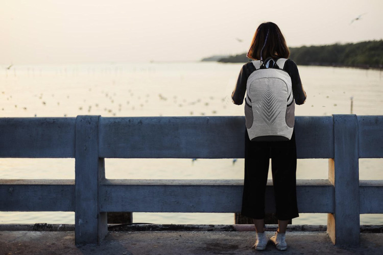 1605706716384917.jpg 箱包厂家,双肩包生产厂家,背包厂家,礼品包生产厂家,旅行包定制