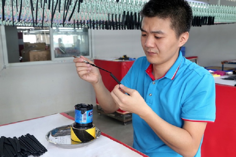 1611567689350614.jpg 包包工厂,箱包工厂,背包工厂,礼品包生产工厂,书包工厂