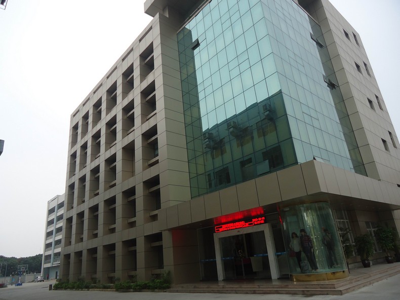 广东双肩包厂家 广东双肩包厂家