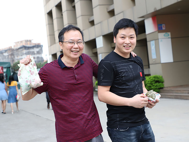 背包工厂.jpg 背包工厂.jpg