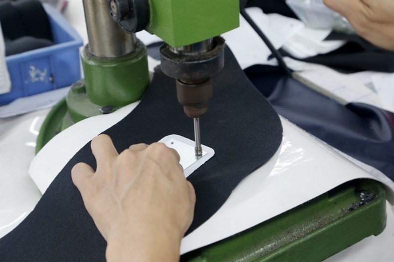 箱包厂,广州定做背包,医疗布艺定制背包,深圳双肩包生产厂家 箱包厂,广州定做背包,医疗布艺定制背包,深圳双肩包生产厂家