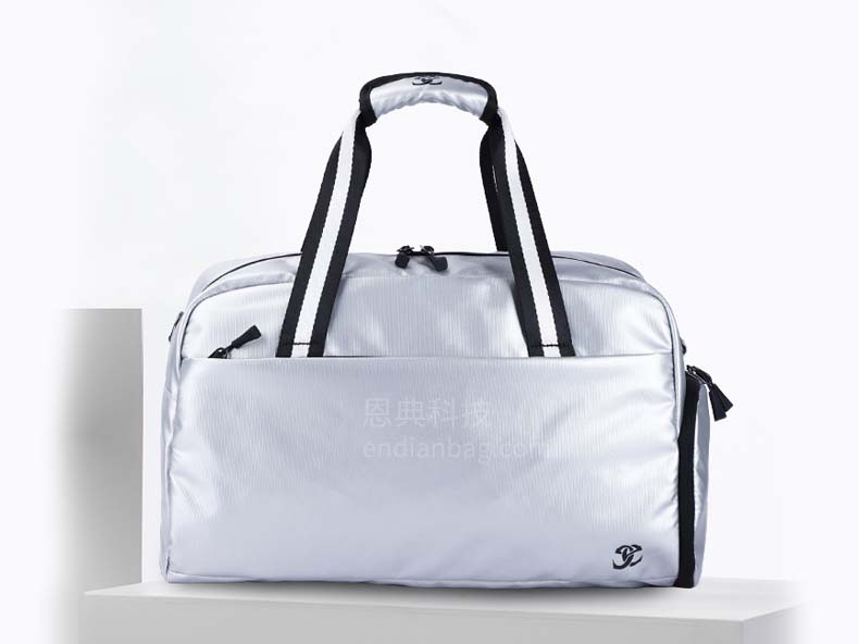 定做旅行包.jpg 定做旅行包.jpg