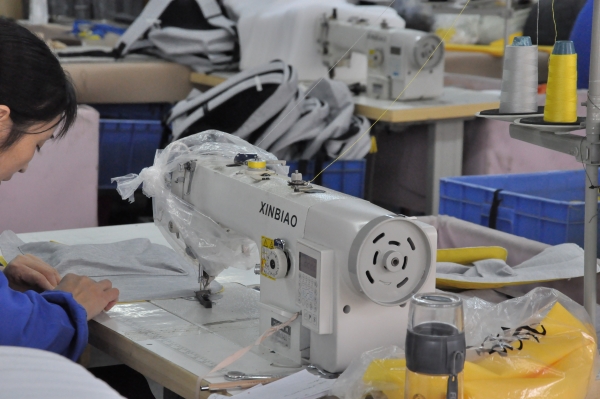 豪门国际定制儿童书包