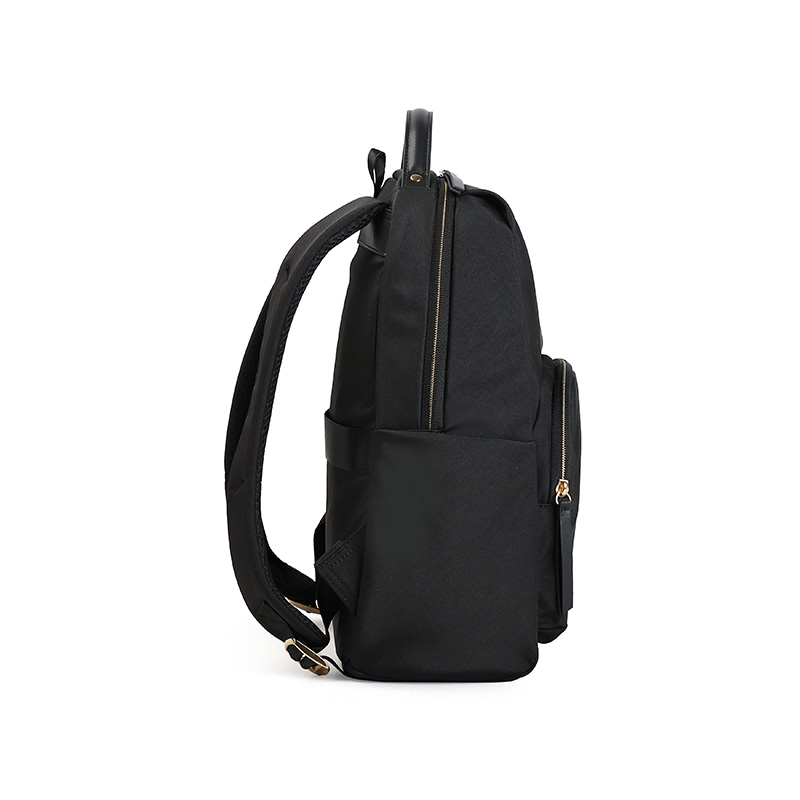 时尚休闲双肩背包订制|休闲背包源头生产厂家