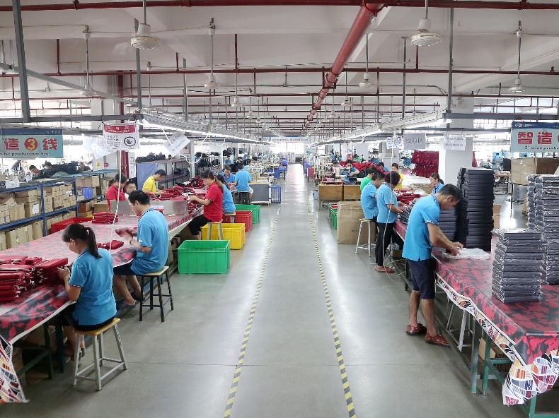 双肩包生产厂家-找广东地区