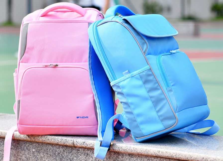 学生双肩包订制：专业与实用的结合